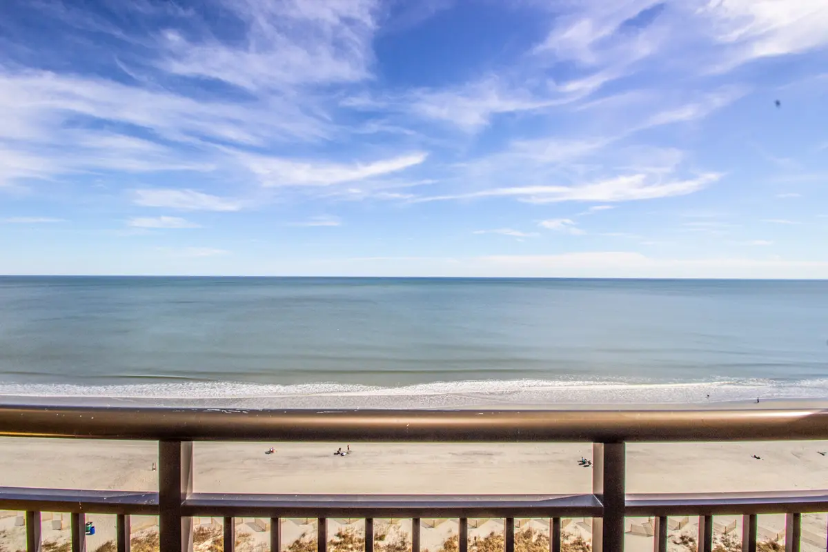 Oceanfront 1-Bedroom at The Caravelle - 14th Floor